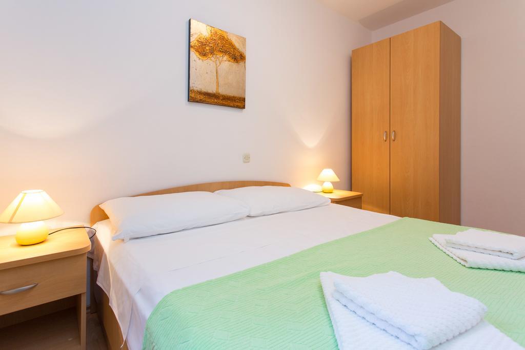 Apartment Julijana Krk Town Dış mekan fotoğraf